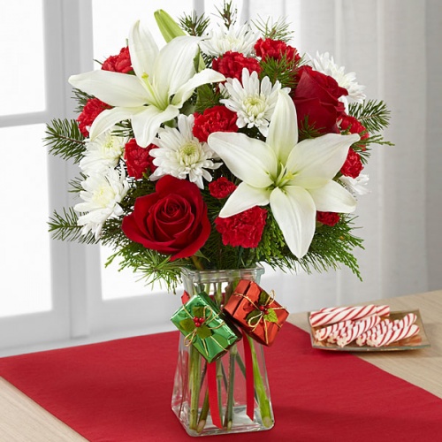 The Joyous Holiday Bouquet