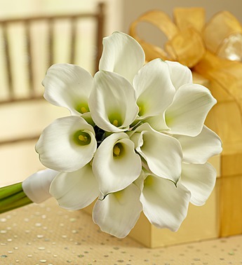 White Mini Calla Lily Bouquet